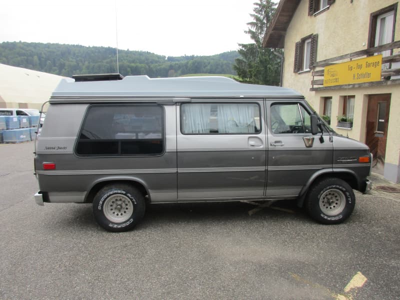 Infolge Projektabbruch zu Verkaufen Chevrolet Van G20