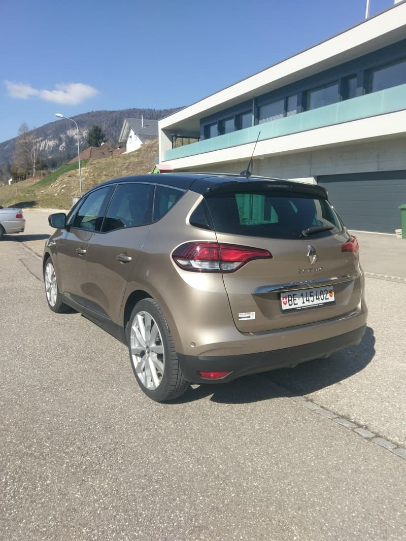 Renault Scenic 1.6 Bose EDC