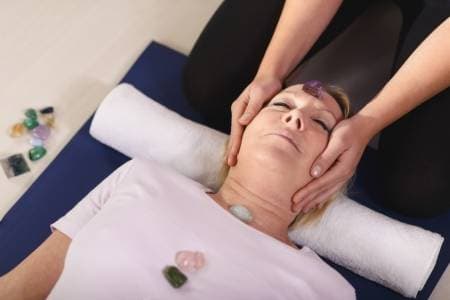Reiki Kristall Therapie