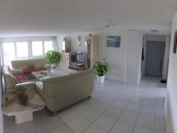 Zu Verkaufen 6.1/2 Zimer Wohnung