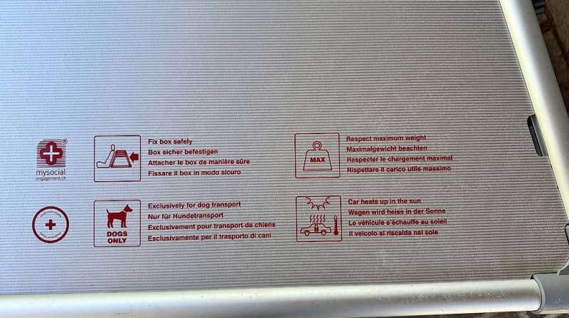 Hundebox für Fahrzeuge