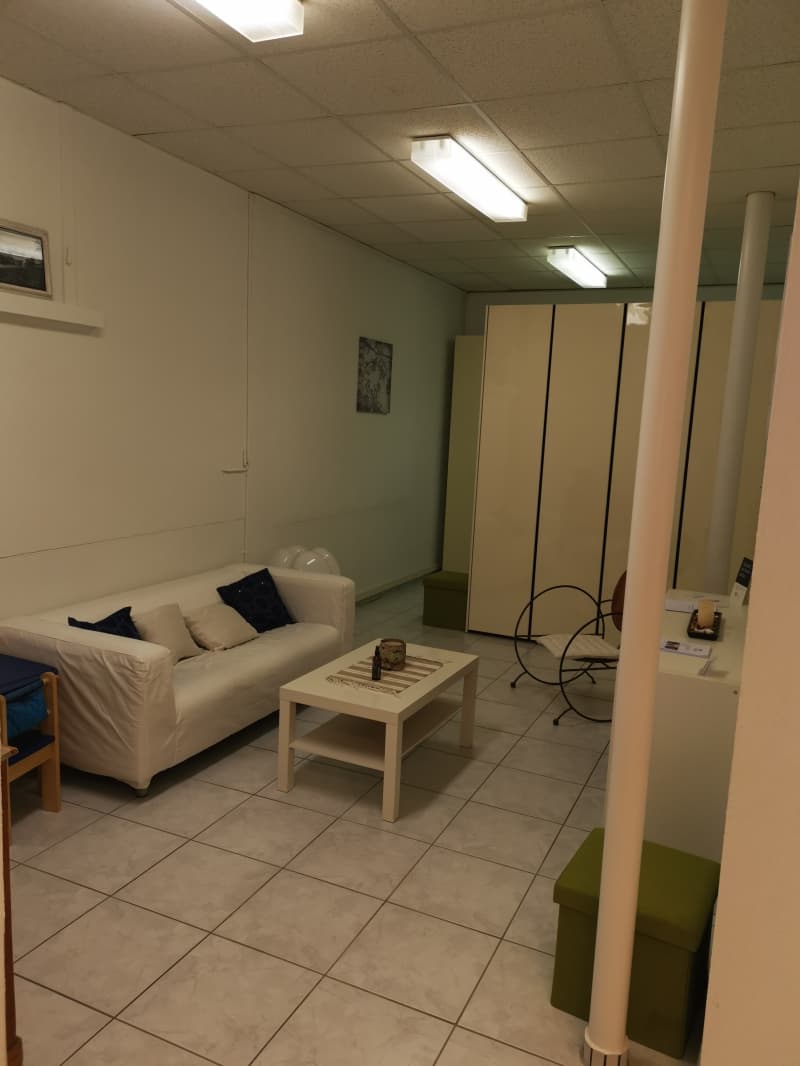 Praxisraum 40m2 in Bülach befristet ab dem 01.11