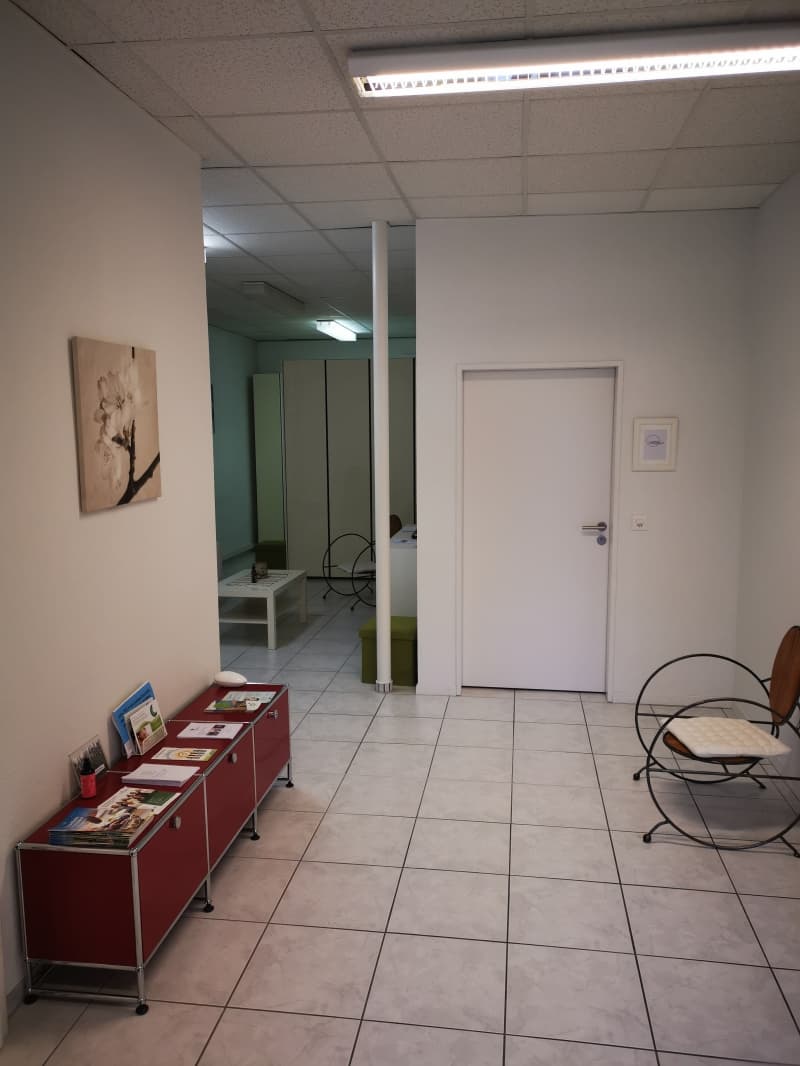 Praxisraum 40m2 in Bülach befristet ab dem 01.11
