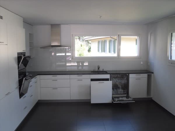Top 5.5 Zimmer Wohnung mit Eigenheim Ausbaustandard
