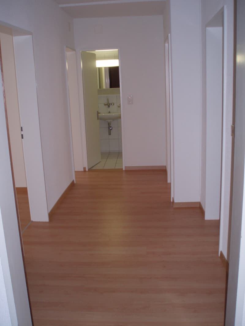 Nähe Idaplatz/Lochergut – Schöne 3-Zwg. mit Wohnküche/kl. Balkon