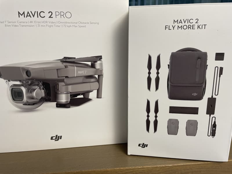 DJI Mavic 2 Pro Fly more combo in top Zustand