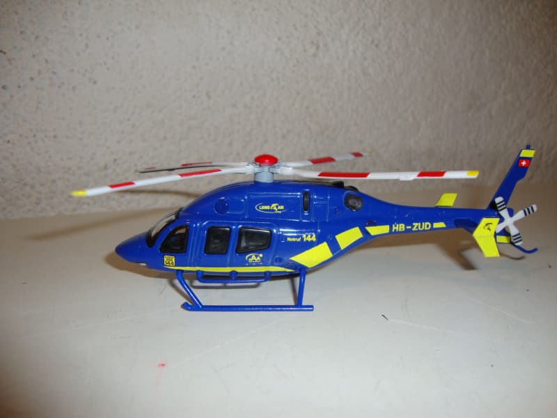 Helikopter Bell 429 HB-ZUD Lions Air Alpine Ambulacnce