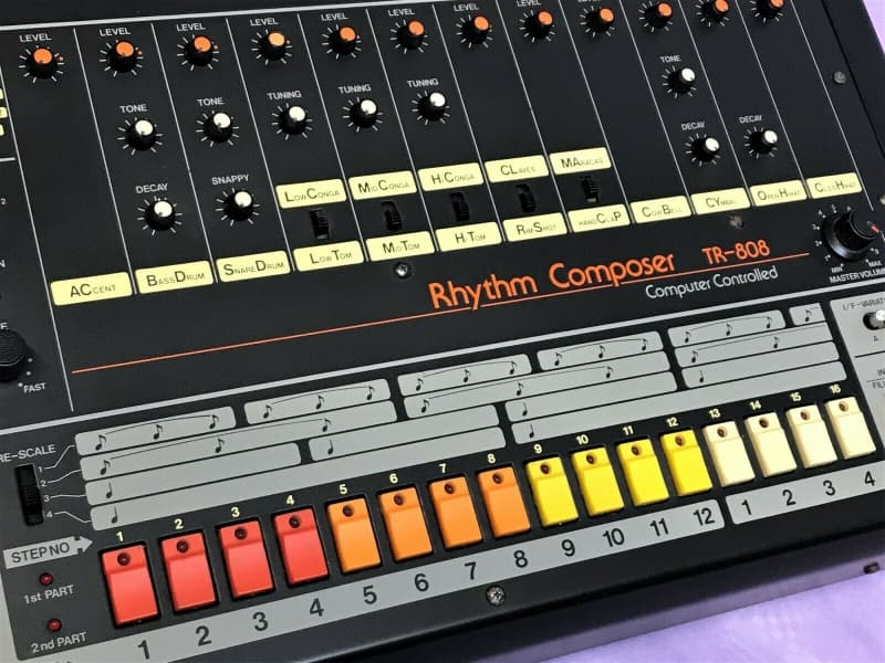 ROLAND TR-808 RHYTHM COMPOSER