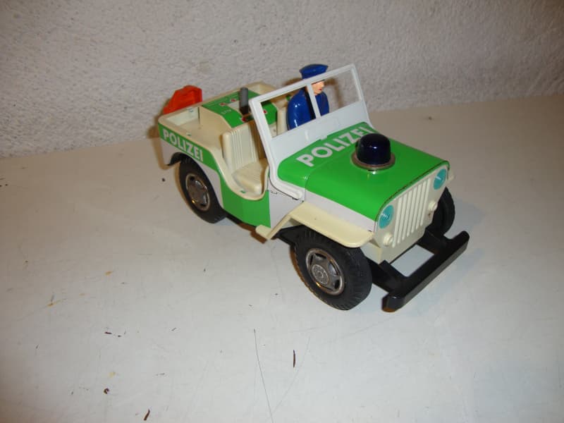 Jeep Polizei