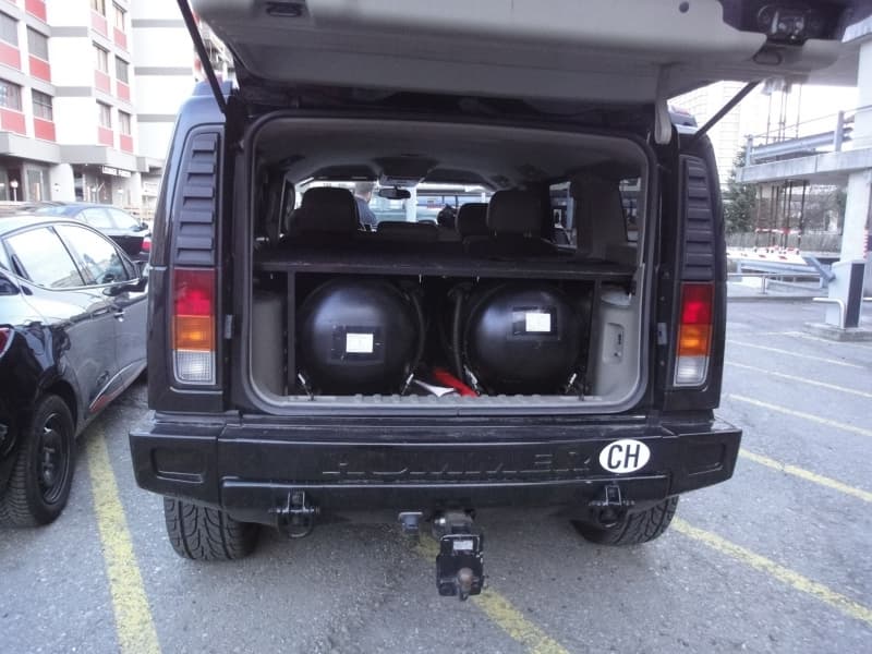 Hummer H2 mit LPG Fahrbar Absolutes Einzelstuck in Ganz Europa