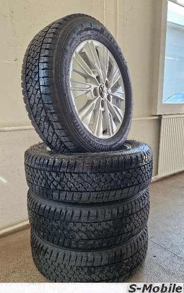 VW T7 Multivan Original Winterräder 17"