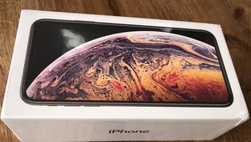 Iphone xs Max mit 512GB Gold Neuverpackt und Ungeöffnet neupreis