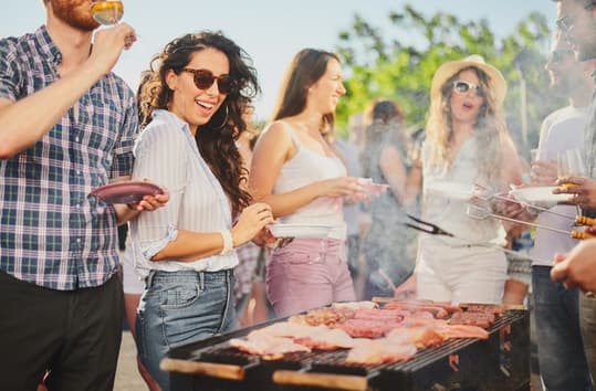 Darsteller/innen für Grill-Werbedreh 2019 gesucht!