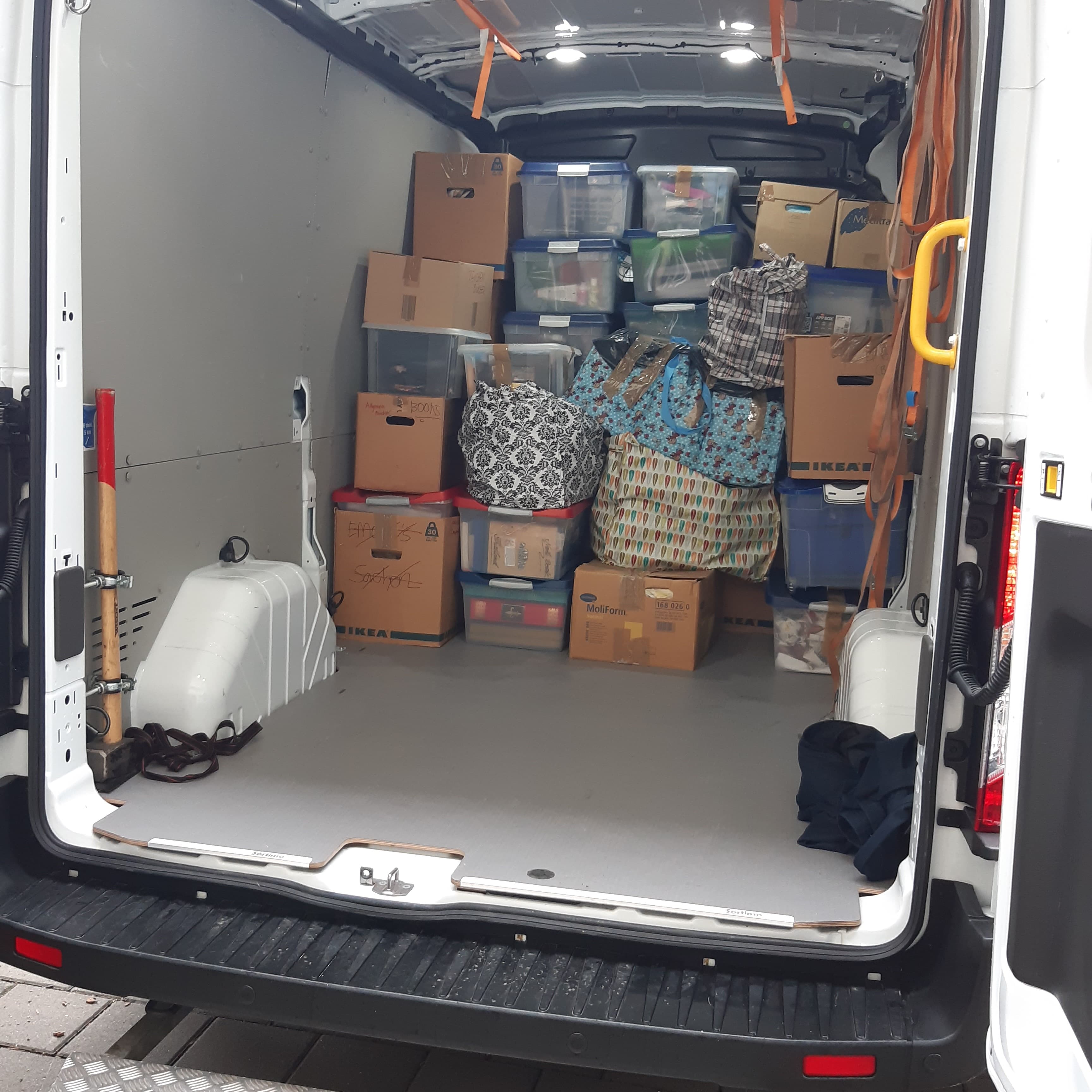 Räumen , Entsorgen , Transportieren ? 079 647 73 13
