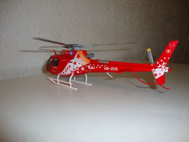 Helikopter Ecureuil AS350 Air Zermatt