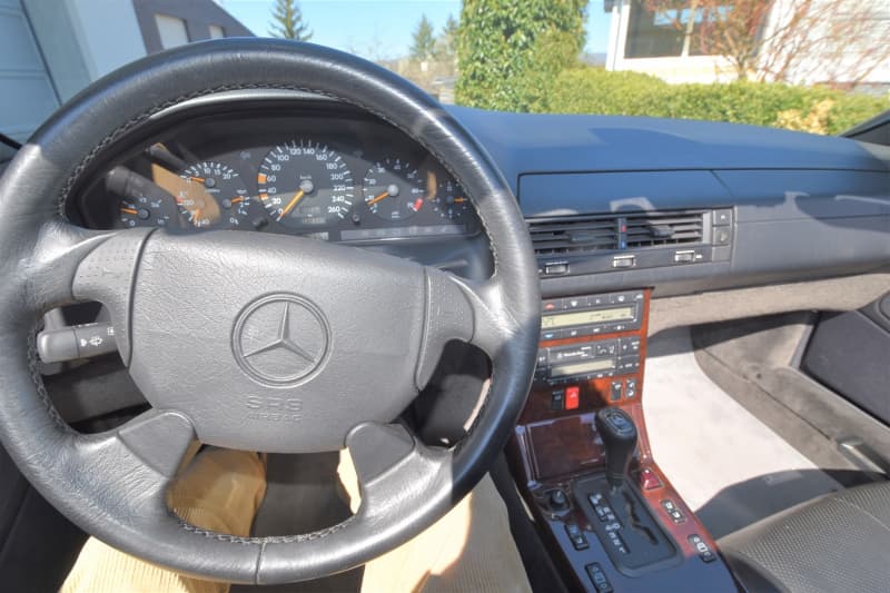 Mercedes Cabrio SL 320 in Top Zustand!