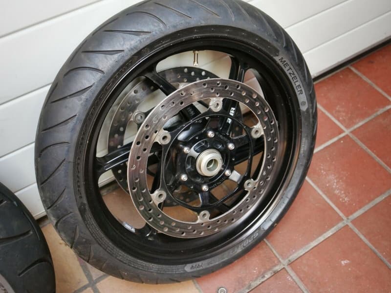 PVM HONDA SC59 FELGEN SPORTEC M7RR 190/55ZR17 Bremsscheiben