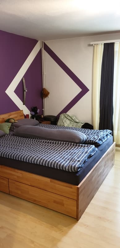 Grosszügige 3 Zimmerwohnung mit Balkon, Keller und Autounterstand