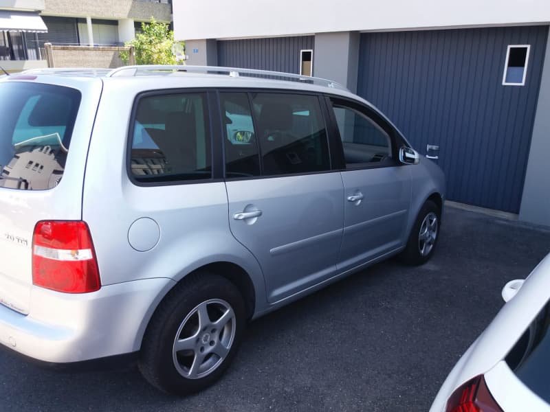VW TOURAN 2.0 TDI "Gepflegt und in gutem Zustand"