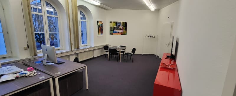 "BESTE LAGE FÜR IHREN NEUEN UNTERNEHMENSSTANDORT"