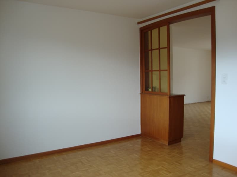 LEUZIGEN/BE sonnige+schöne 4,5-Zi-Wohnung in 4-FamilienHaus