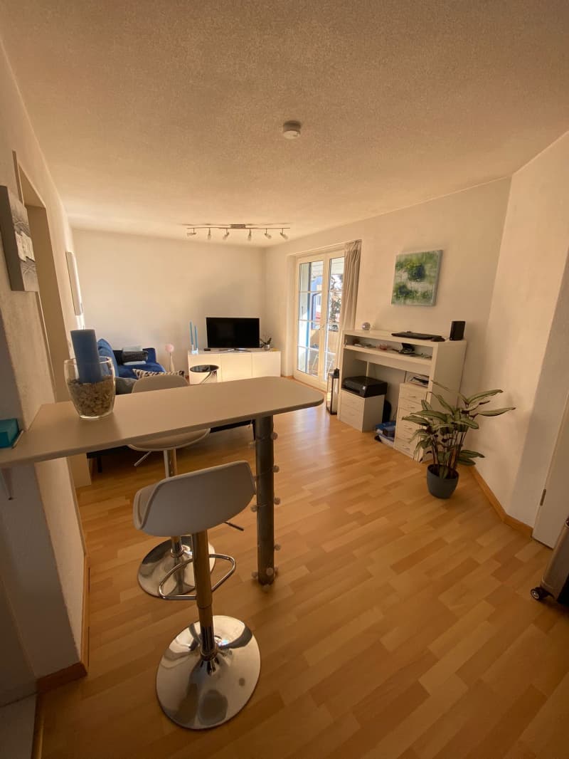 Nachmieter für 2.5 Zi Wohnung mit Balkon in Birmenstorf