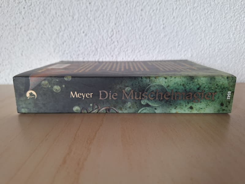 Die Muschelmagier. Band 2 der Wellenläufer-Trilogie