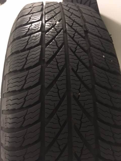 Winterreifen komplett mit Alufelgen 15"