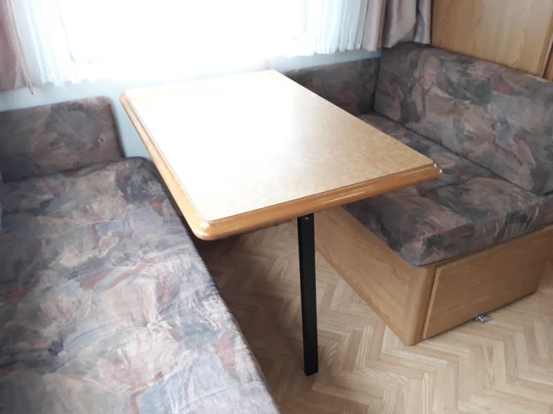 Gestatten, dass ich mich vorstelle? Ich bin Dä W4 Miet-Wohnwag