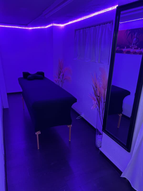 Kosmetik Raum ( Mitte)