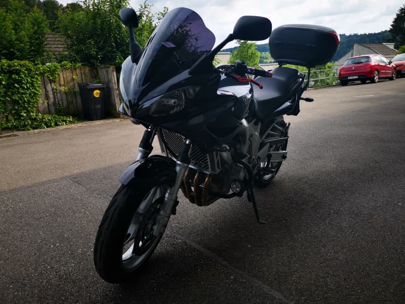 Yamaha Fazer 600 FZ6-S