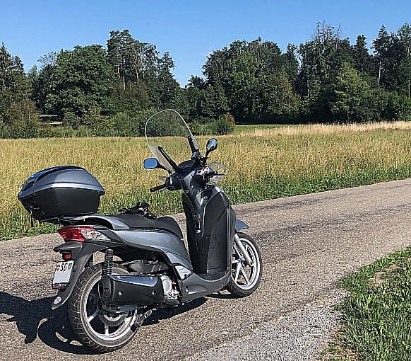 Honda SH300 Roller