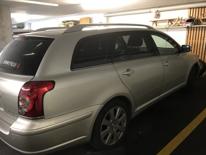 Toyota Avensis günstig zu verkaufen