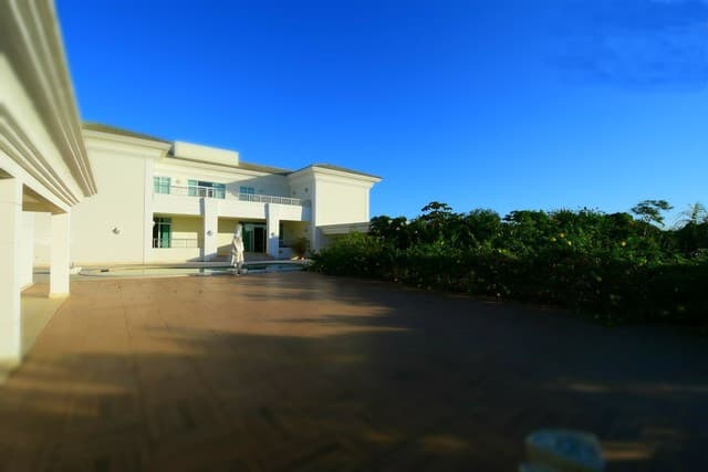Brasilien Präsidentenvilla 7'210 m2 mit 8 Suiten bei Lauro deF.
