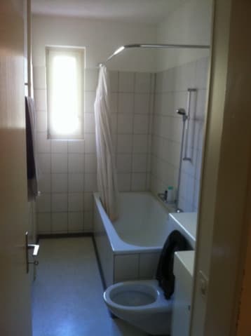 Wunderschöne 2,5 Zi. Wohnung in Wollishofen