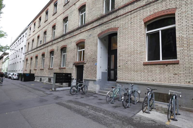 Büro direkt an der Sihl
