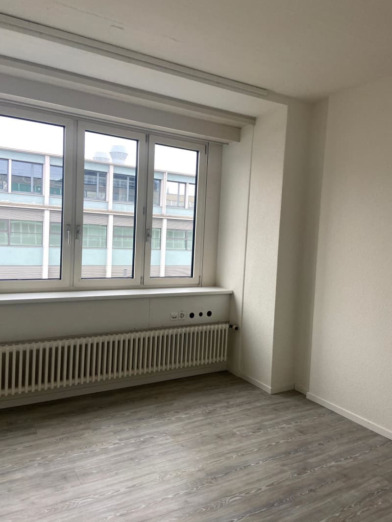 Büroraum in Altstetten zu vermieten