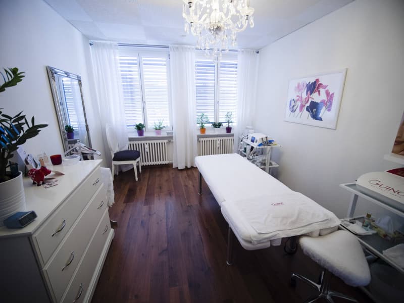 Suche nach Studio/Raum für Kosmetikstudio in Basel