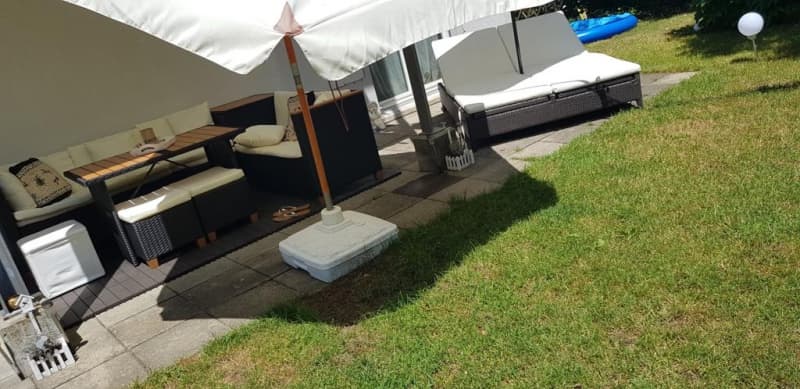 Wunderschöne 4.5 Zi.Wgh. ca 110 qm mit grossem Garten ca. 50 qm !