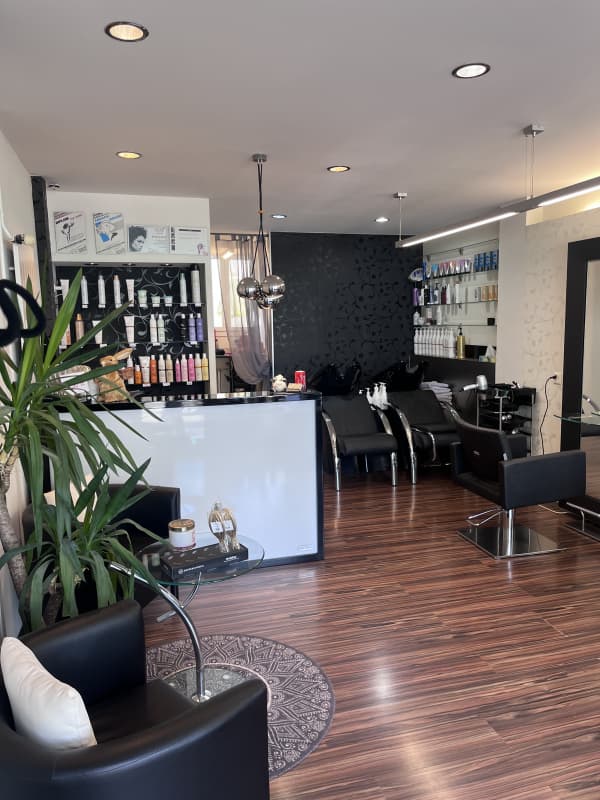 Coiffeur salon zum verkaufen