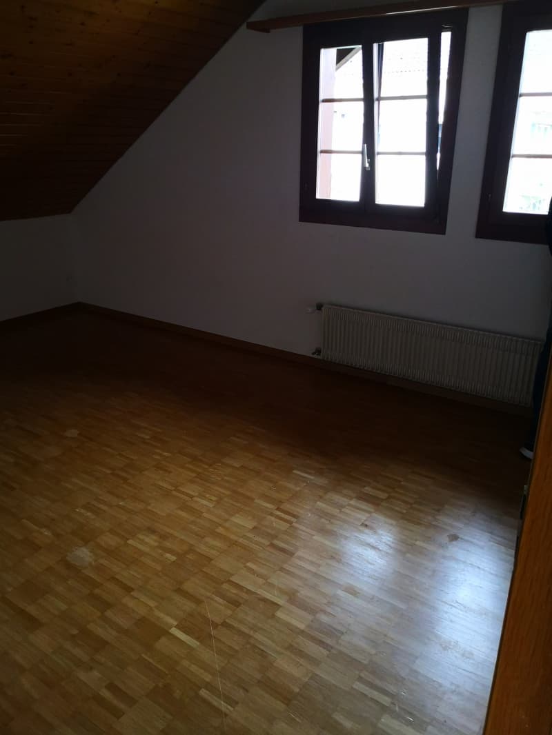 Schone 4,5 Zimmer wohnung Lerchenfeld