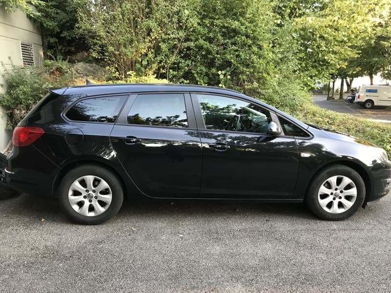 Opel Astra Tourer 121500km