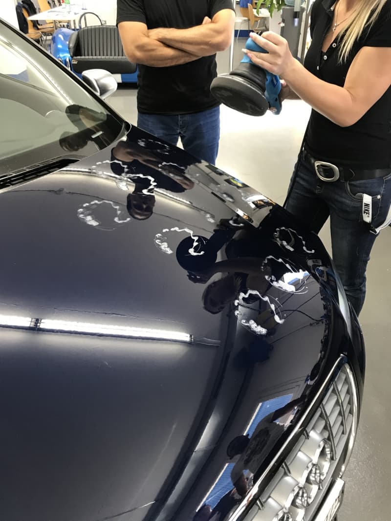 Autoaufbereitung, Autopolitur, Autoreinigung, Autopflege