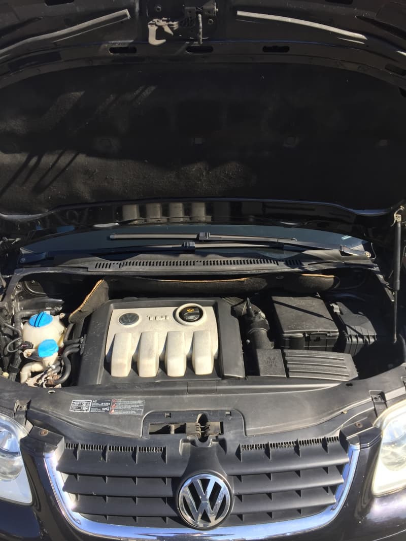 VW TOURAN 1.9 DIESEL