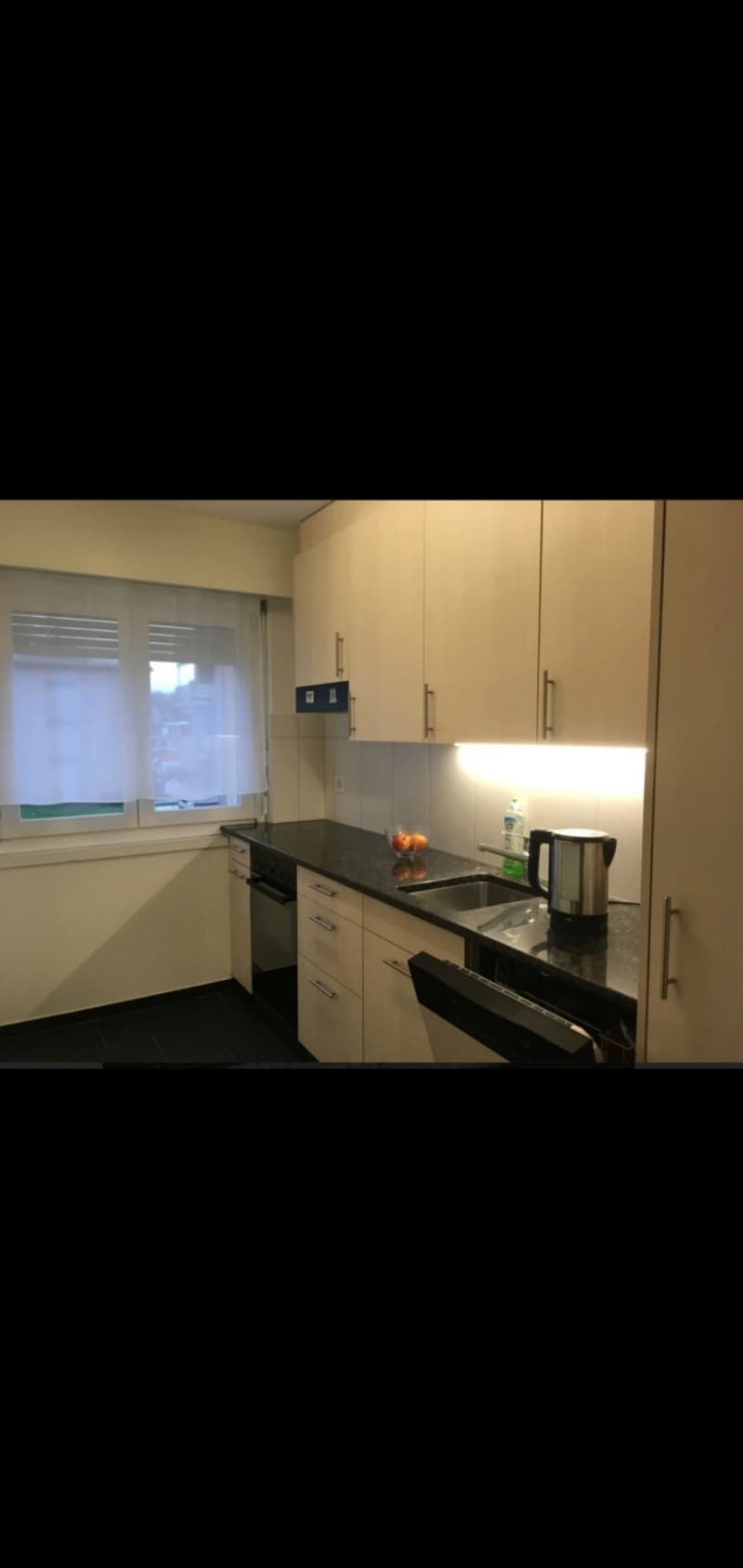 Moderne 2.5-Zimmerwohnung an zentraler Lage zu vermieten
