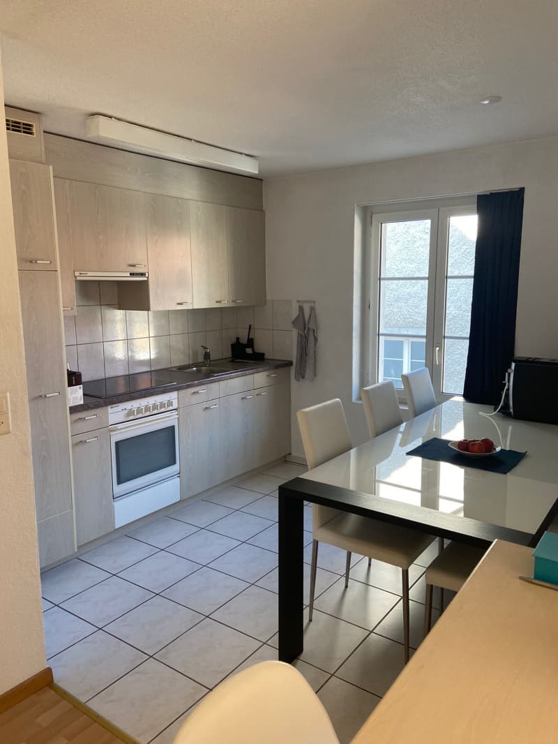 Nachmieter für attraktive 2.5 Zi Wohnung mit Balkon gesucht