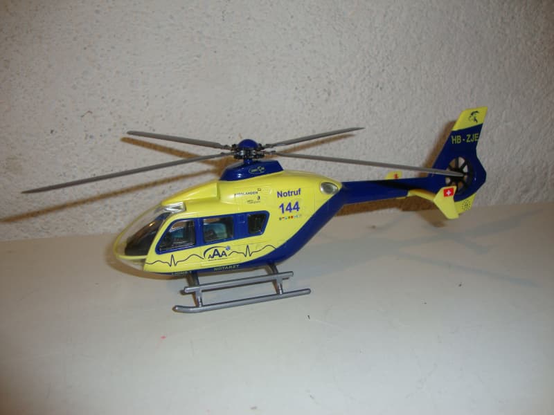 Helikopter EC-135 Alpine Air Ambulance