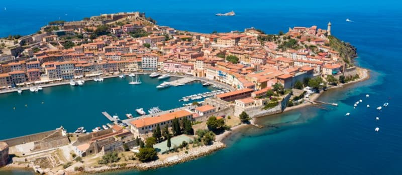SWISS PRIVATE FLYING ZUR INSEL ELBA
