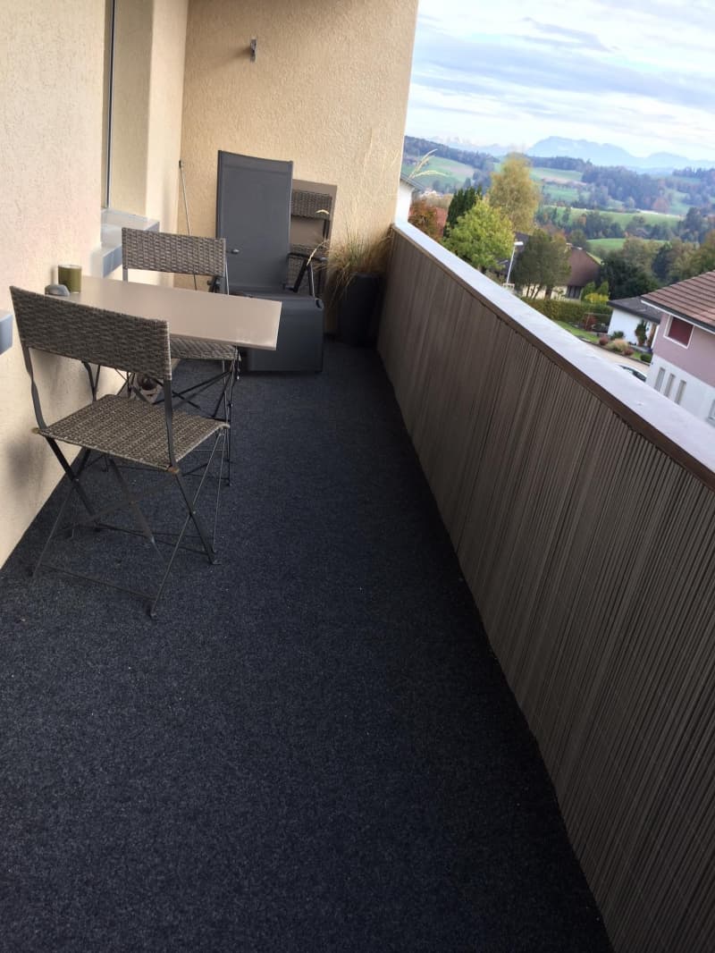 Günstige 4 Zimmer Wohnung mit Blick auf die Berge
