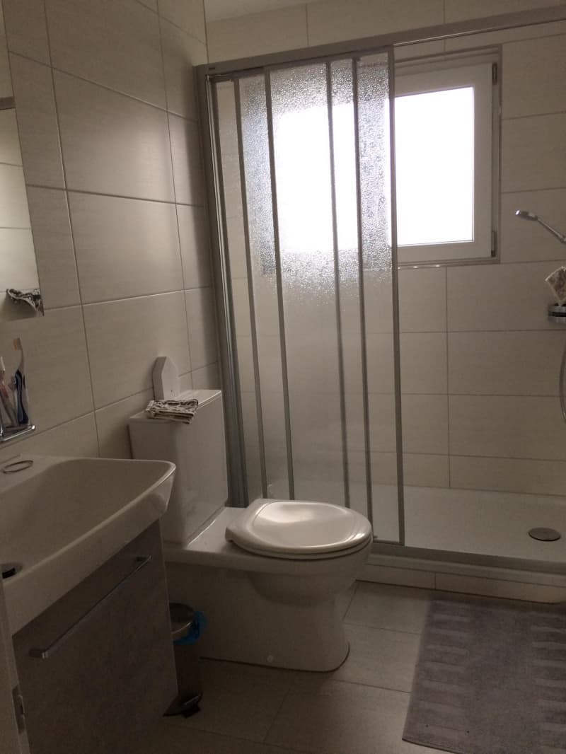 Günstige 4 Zimmer Wohnung mit Blick auf die Berge